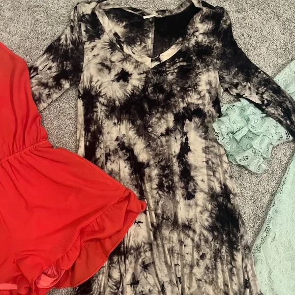 Dress Bundle - Picture 3 of 9